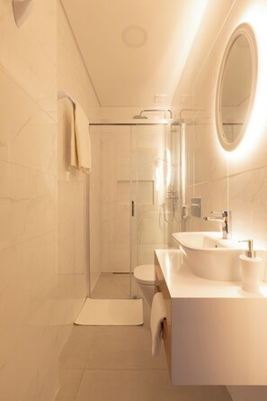 Hair dryer, bidet, towels, toilet paper - Correeira Luxury Residence L (Albufeira)
