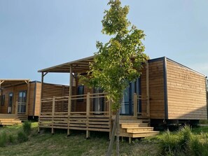 Exterior - ZEcamping 3* cottage LV BBQ clim 4 pers (Sigean)