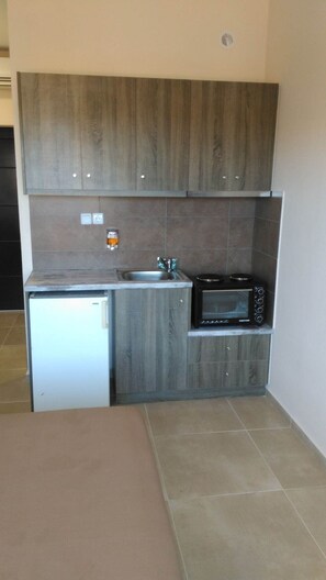 Private kitchen - Santo George Beach (Malevizi)