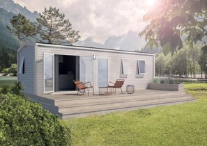 Terrace/patio - ZEcamping 4* espace aquatique toboggans animaux acceptés tente TV clim (Seillans)