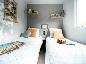 WiFi - ZEcamping 3* animaux acceptés locatif TV clim 23m2 4 pers (Divonne les Bains)