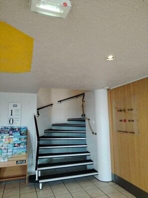 Interior - Hotel de Montlucon (Montlucon)