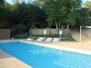 Udendørs pool