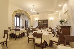 Dining - Hotel Villa Giuliana (Licata)
