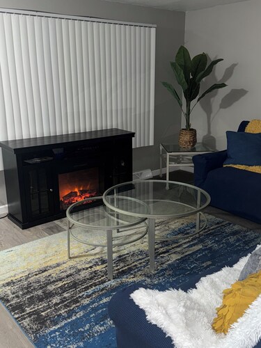 Brilliant renovated 3-bedroom house in downtown Buffalo perfect for your getaway