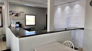 Interior - Super 8 by Wyndham Yankton (Yankton)