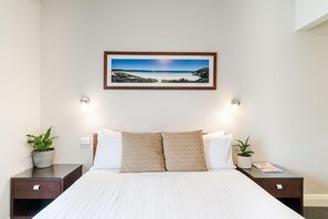 Room - The Huskisson (Huskisson)