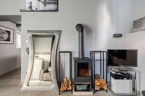 Interior - Stylish loft with kitchen, carport & WLAN (Walzbachtal)