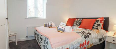 3 bedrooms, individually decorated, individually furnished, free WiFi