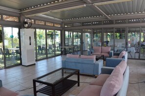 Interior - Latchi Escape Hotel and Suites (Neo Chorio)