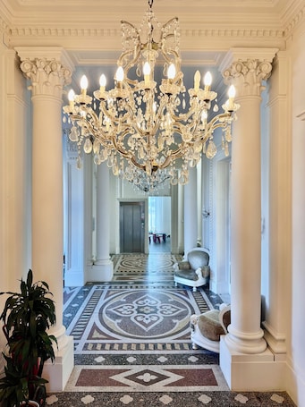 Hotel Universal
