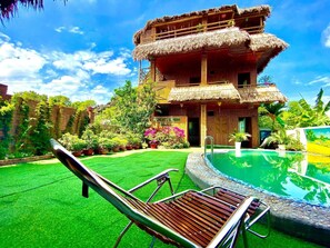 10 outdoor pools - Hang Mua Bamboo Homestay (Hoa Lu)