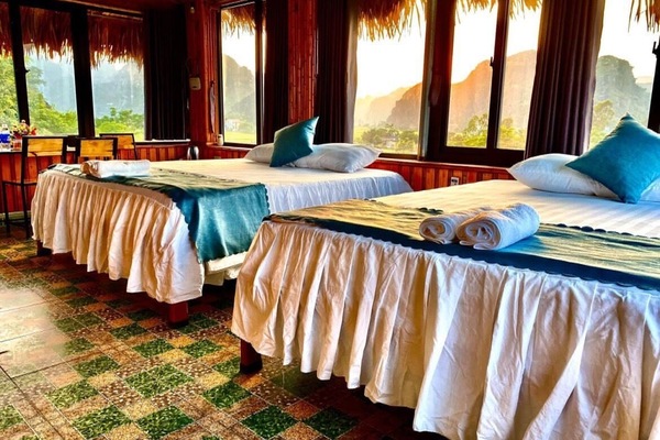 Superior Quadruple Room, Mountain View