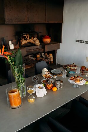 Dining - HC Luxury Celavella. Private Luxury Villa with Large Heated Pool and Sea Views (Playa Blanca)