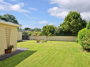 Property grounds - Hillgrove Hotel (Dingle)