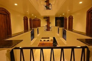 Executive Room | Interior - Haaraa Suites (Tiruvannamalai)