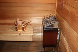 Interior - Chalet with Sauna, Lake & Snowmobile Access (Dallas Plantation/Rangeley)