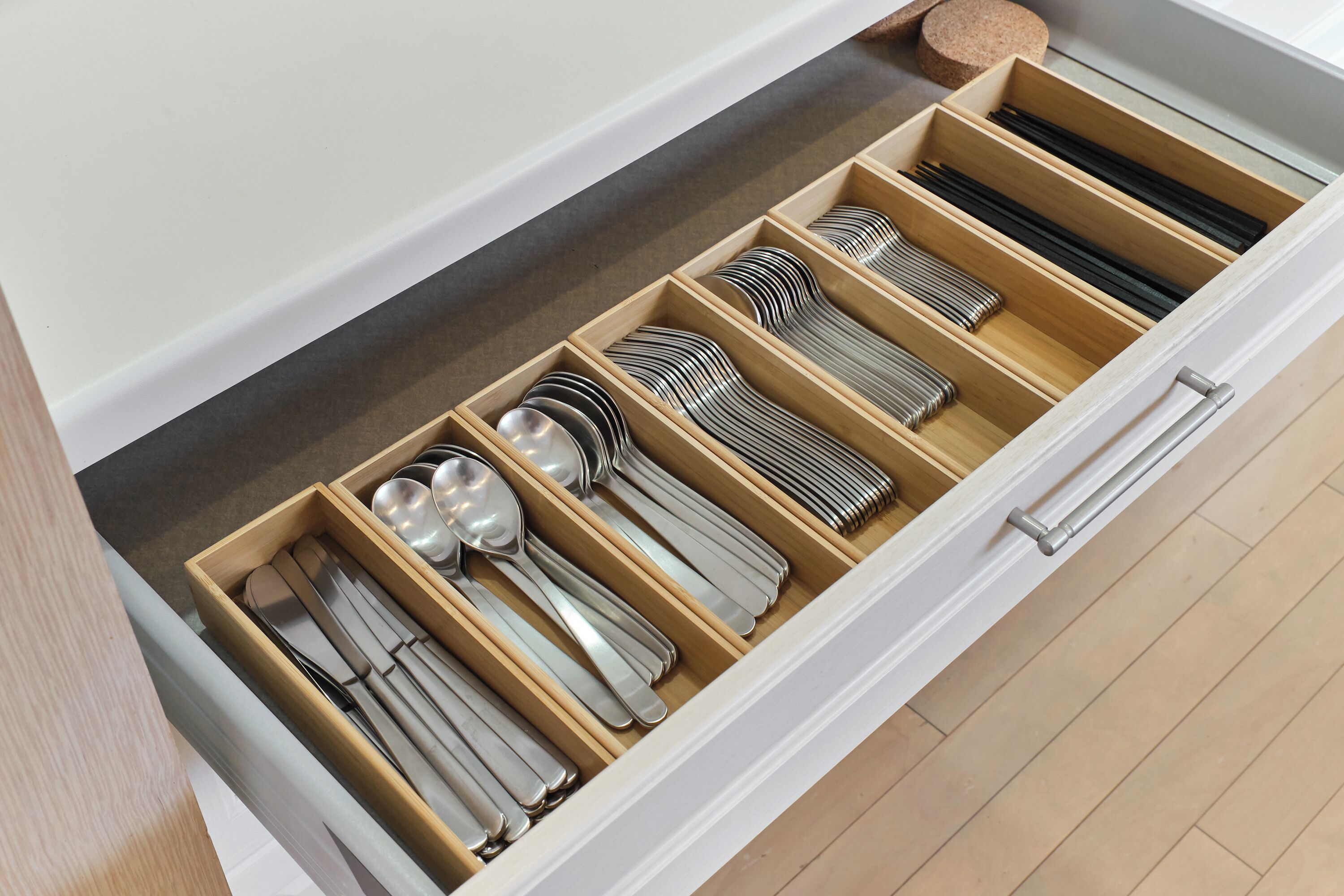 Comfort Villa, 4 Bedrooms, Non Smoking, City View | Private kitchen | Full-sized fridge, microwave, stovetop, toaster