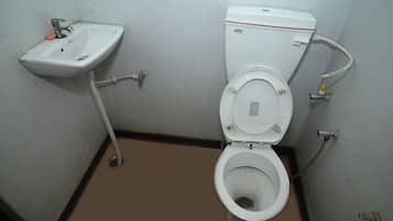 Free toiletries, towels, soap, shampoo