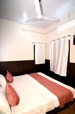 Premium bedding, bed sheets - New Bala Ji (Varanasi)
