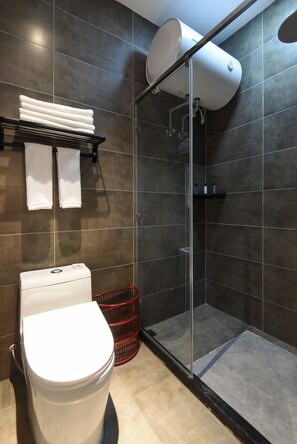 Bathroom - Elsewhere-leifu Hotel (Jinzhong)