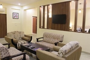 Interior - Mewargarh - Red Tullip Hotels, Udaipur (Udaipur)