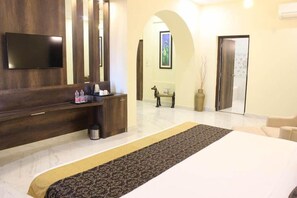 Room - Mewargarh - Red Tullip Hotels, Udaipur (Udaipur)