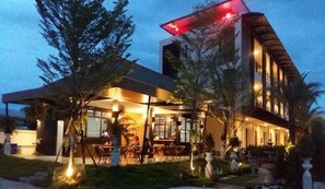 Exterior - IT Me Keawanong Hotel (Nakhon Ratchasima)