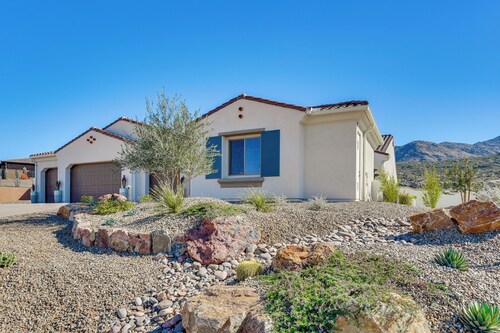 Hike & Golf: Tucson Couple's Retreat w/ Mtn Views!