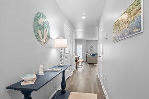 Interior - Tide And Tee Ping Pong Golf Cart By Beach Star (Surfside Beach)