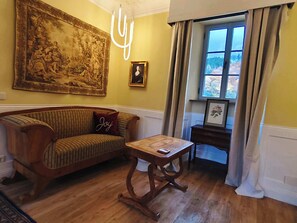 Télévision, espaces bureaux