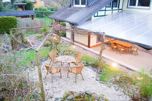 Outdoor dining - Big Timeout, spring water shower, Thermal spa incl (Traben-Trarbach)