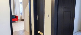 Living in History: Old School - "The Miss"