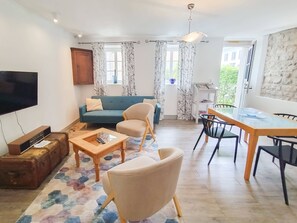 TV, peis og kontorer