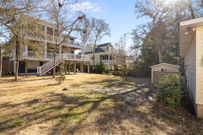 Exterior - Walk to Beach in OKI with Hot tub, & Pet Friendly (Oak Island)