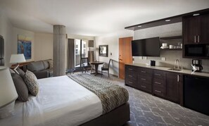 Iron/ironing board, WiFi, bed sheets - 1-BR ski in ski out cliff club condo suite last min deal (Snowbird)