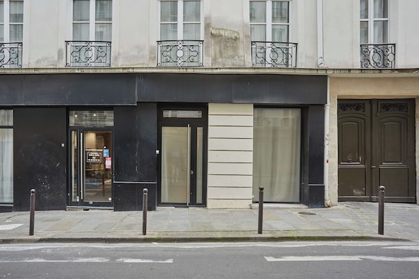 Charming Apartment Center Of Paris - Montogueil - IV arrondissement di Parigi