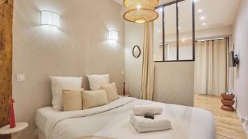 Appartement | 1 slaapkamer, een laptopwerkplek, een strijkplank/strijkijzer