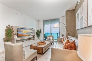 TV - Beachfront Luxury 2BR/2BA Condo at Lyfe Resort (Hollywood)