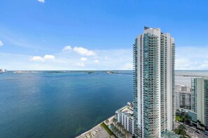 Penthouse Mewah, pemandangan samudra | Eksterior