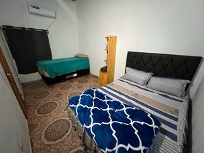 Internet, bed sheets - Bay cabins (Puerto Iguazú)