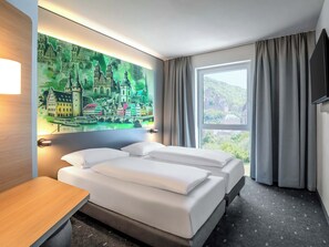 Twin Room | Desk, WiFi (free) - B&B Hotel Wertheim (Wertheim)