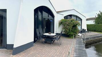 Buiten dineren