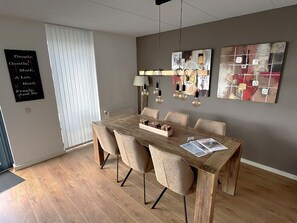 Dining - Park Brekkense Wiel 128 (Lemmer)