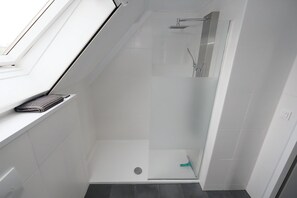 Bathroom - Park Brekkense Wiel 103 (Lemmer)