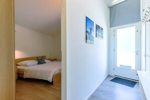 Room - Bungalow at the waterside pets friendly (Lemmer)
