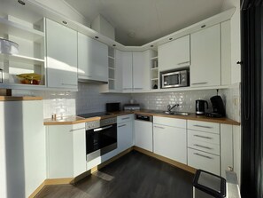 Lave-vaisselle, cafetière/bouilloire