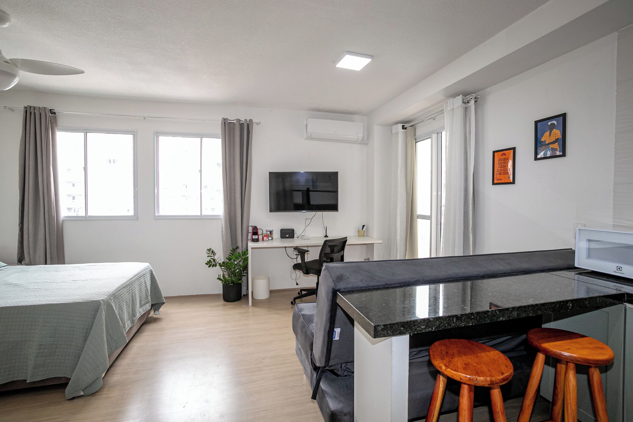 Blackout curtains, free WiFi