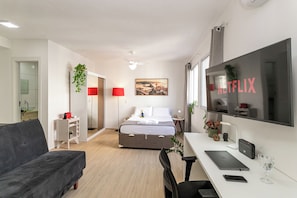 Apartment | View from room - Moderno com AC piscina e academia (Rio de Janeiro)