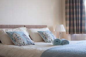 Double Room, Sea View | Free WiFi